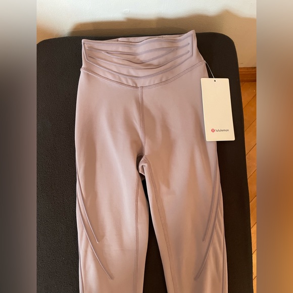 Lululemon get in line SHR TIGHTS - Picture 3 of 4